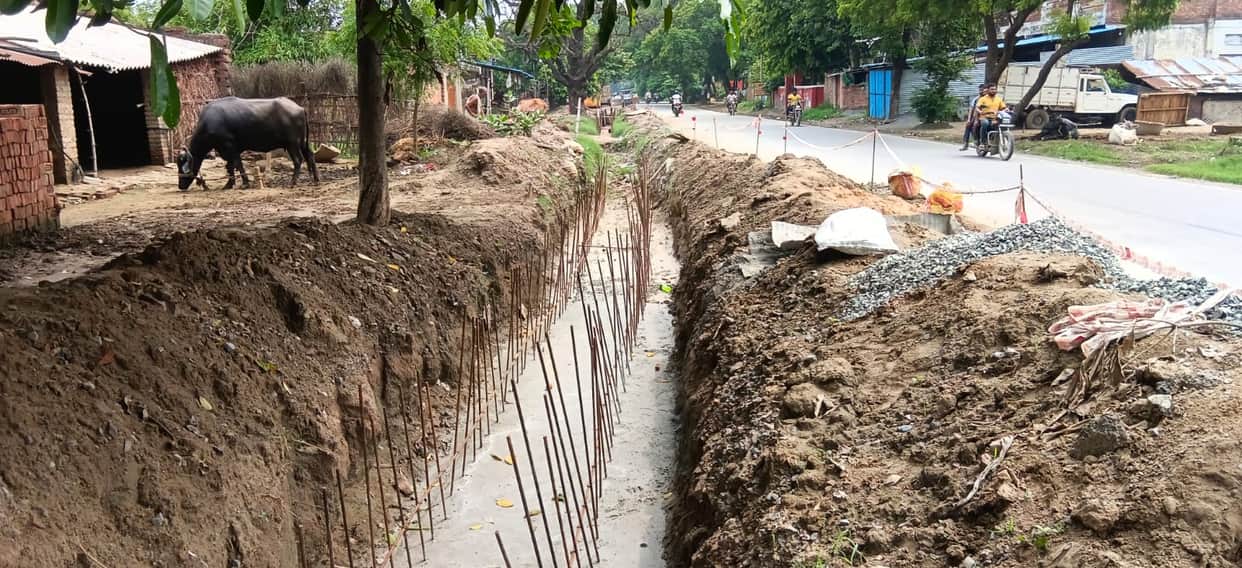 Work on constructing six drains along NH-24 has begun.