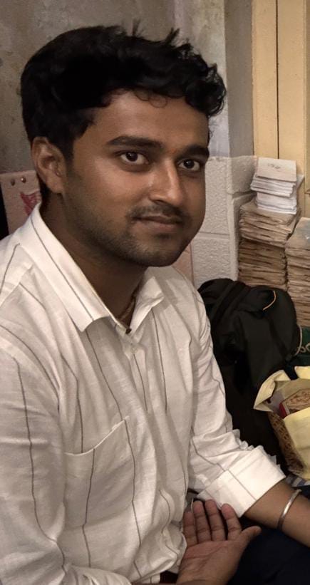 Medical student dies of electric shock while repairing a fan.
