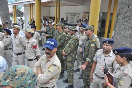 क्षेत्रीय अस्पताल कुल्लू में प्रसव के बाद महिला की मौत के मामले को लेकर उपायुक्त कार्यालय के बा