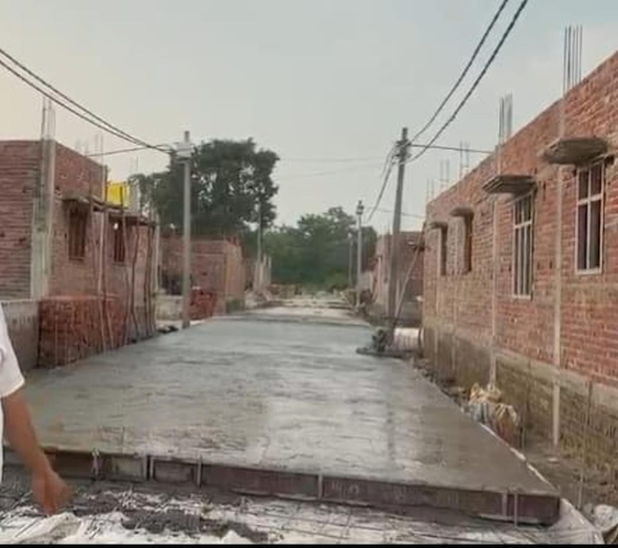 136 families of Bharthapur to get modern homes.