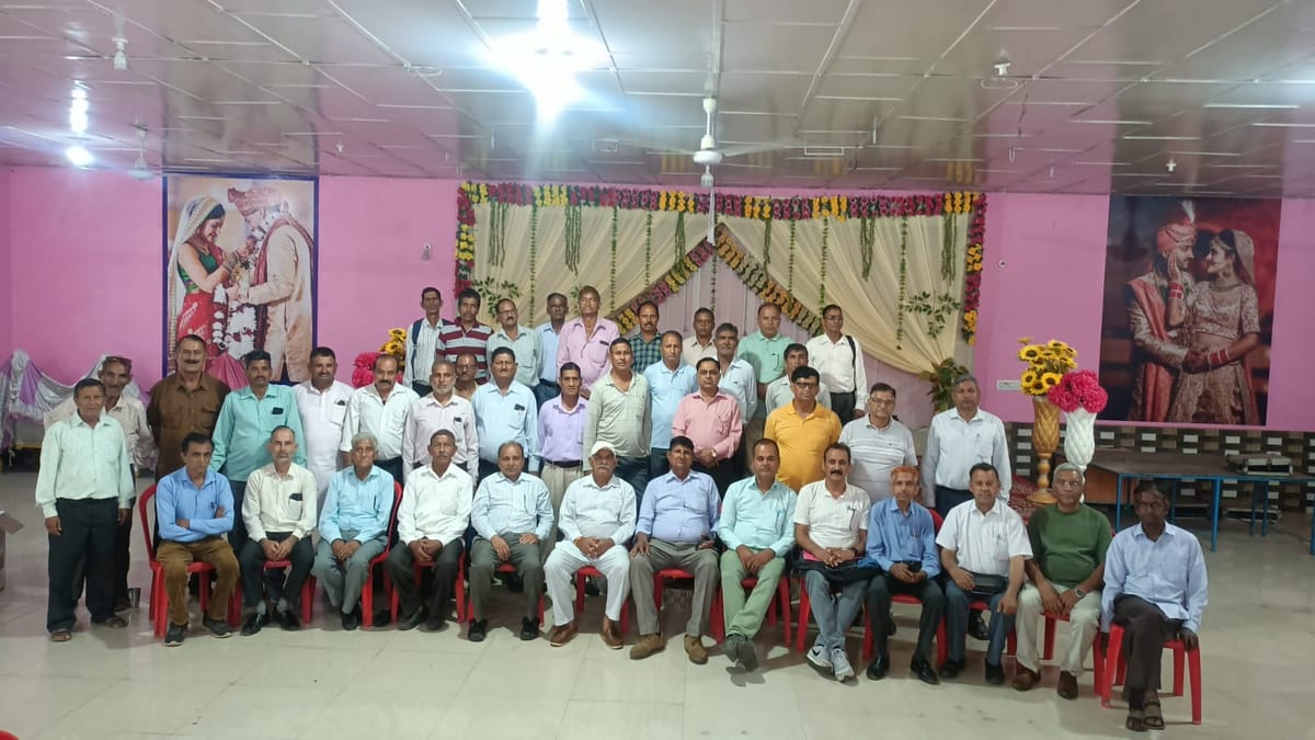 स्टाफ घटा और उपभोक्ता बढ़े, काम के दबाव में हो रहे हादसे : पेंशनर
