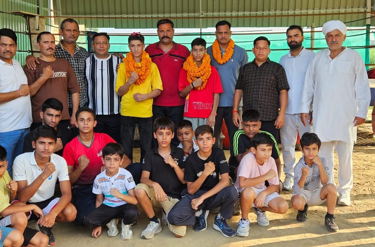 Nirbhay and Dev won gold medals.