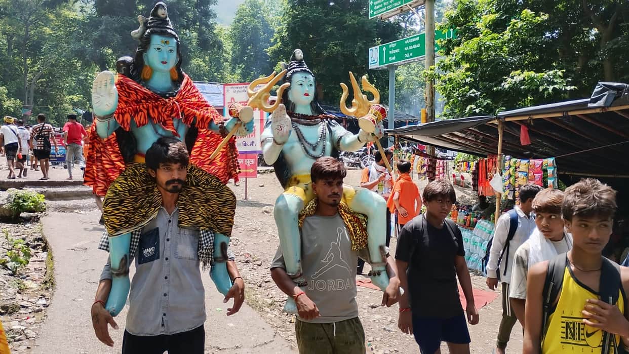 The chant of "Bam-Bam Bhole" is echoing at Neelkanth.