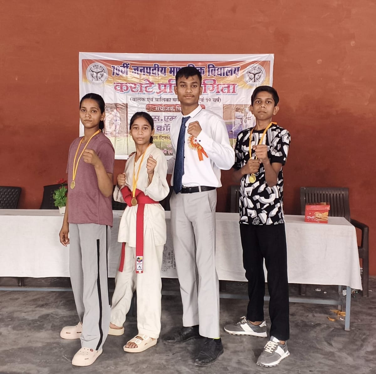 Agra News: कराटे में सम्राट अशोक एकेडमी के 3 खिलाड़ियों ने जीता गोल्ड