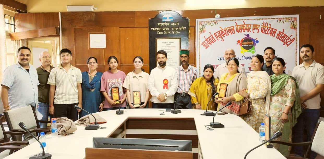 Promising students who cleared NEET honoured in Rampur