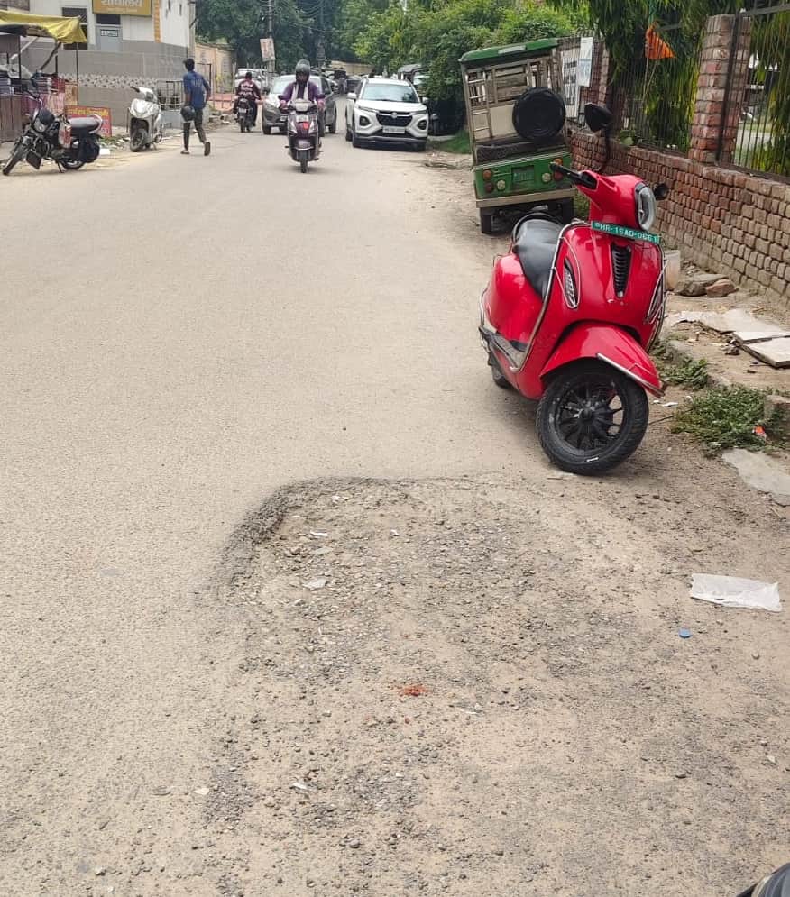 DC's orders prove ineffective; dangerous potholes persist on city roads.