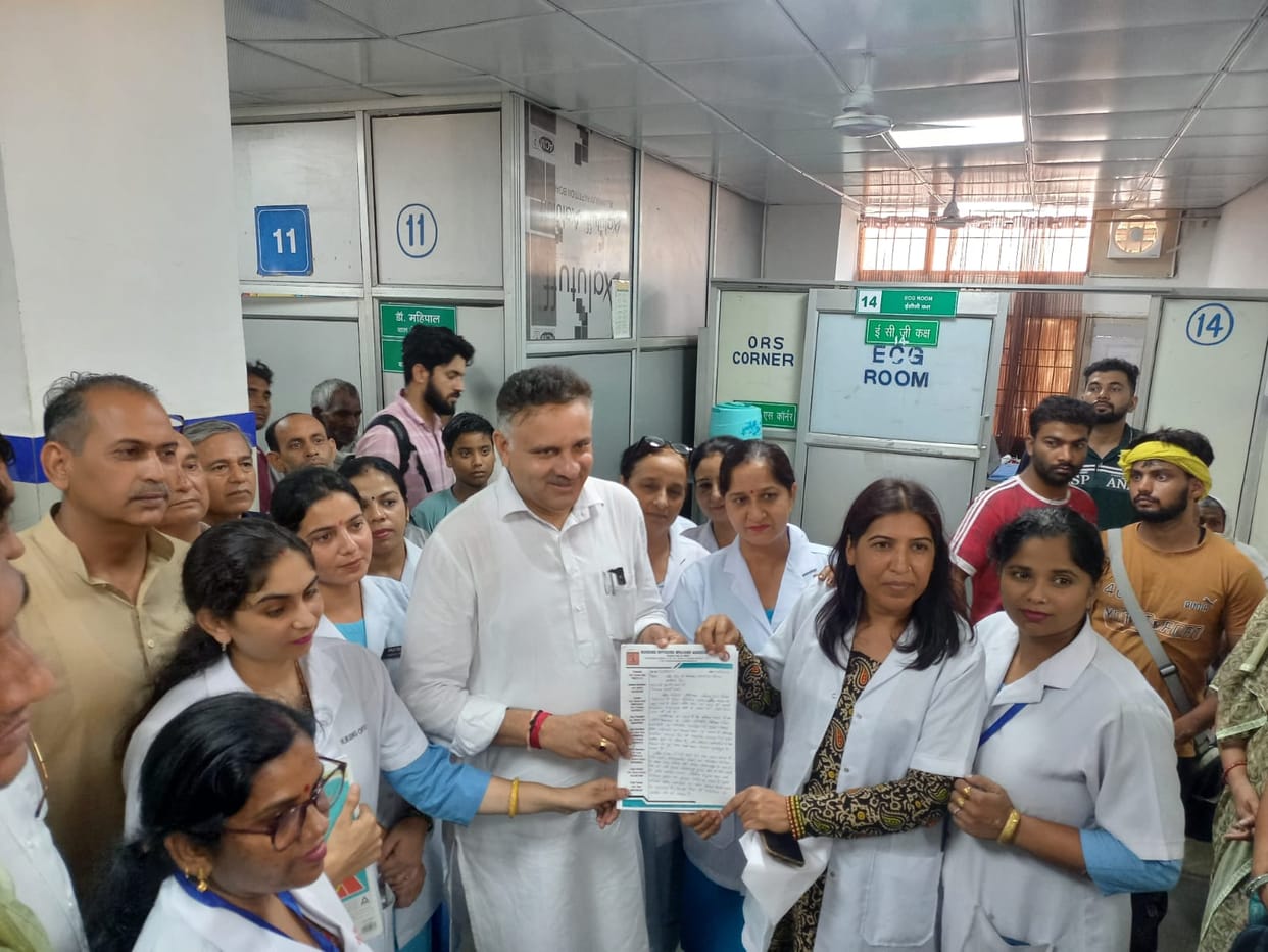 Nursing association submits memorandum to MLA regarding demands.