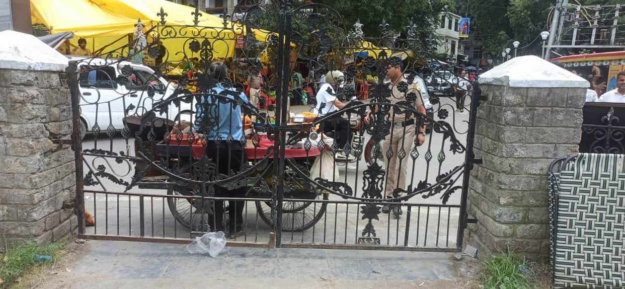 People upset over the closure of the Chaughan No. 1 gate.