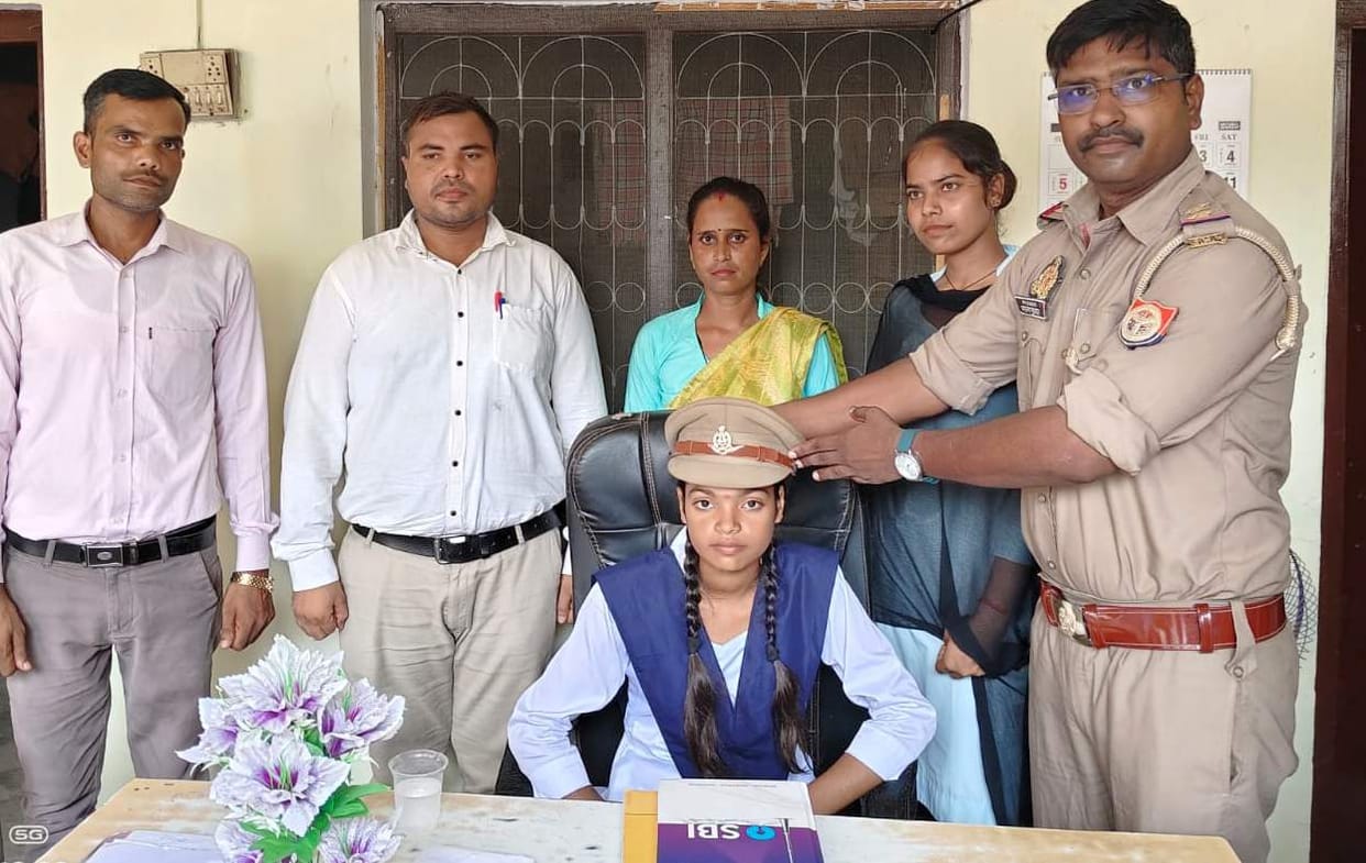 Student Gauri Chauhan appointed police outpost in-charge for a day.