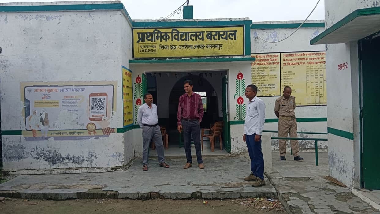 Administration on alert following reports of water release from Nepal; SDM reviews flood preparedness