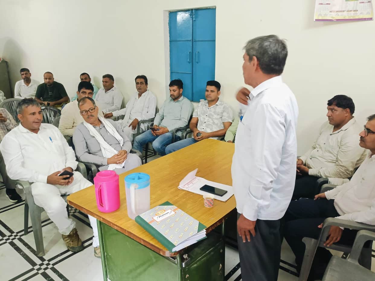 No work will be done in the departments for eight days starting tomorrow; employees will stage a protest.