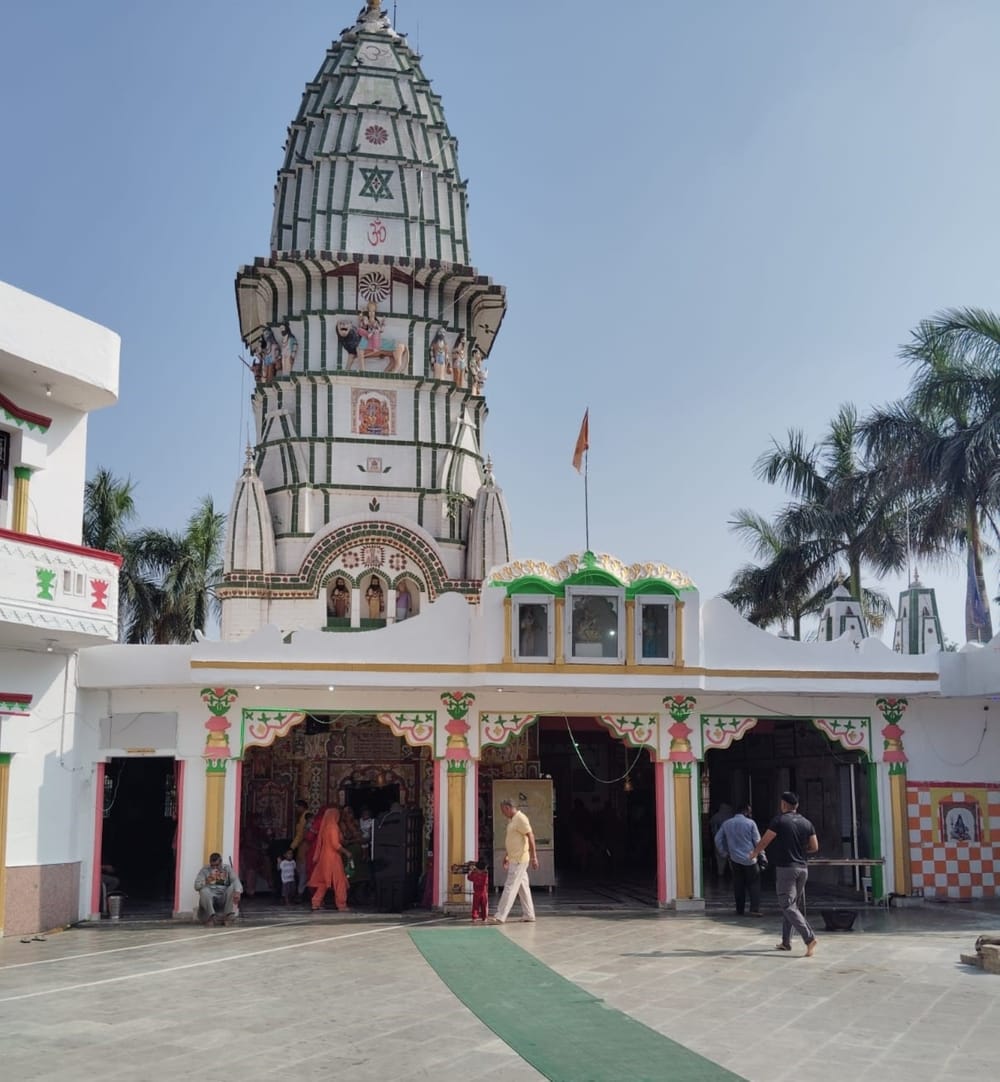 Sonipat News: सावन के पहले सोमवार पर शिवालयों में उमड़ी आस्था, 355 वर्ष पुराने हुई पूजा