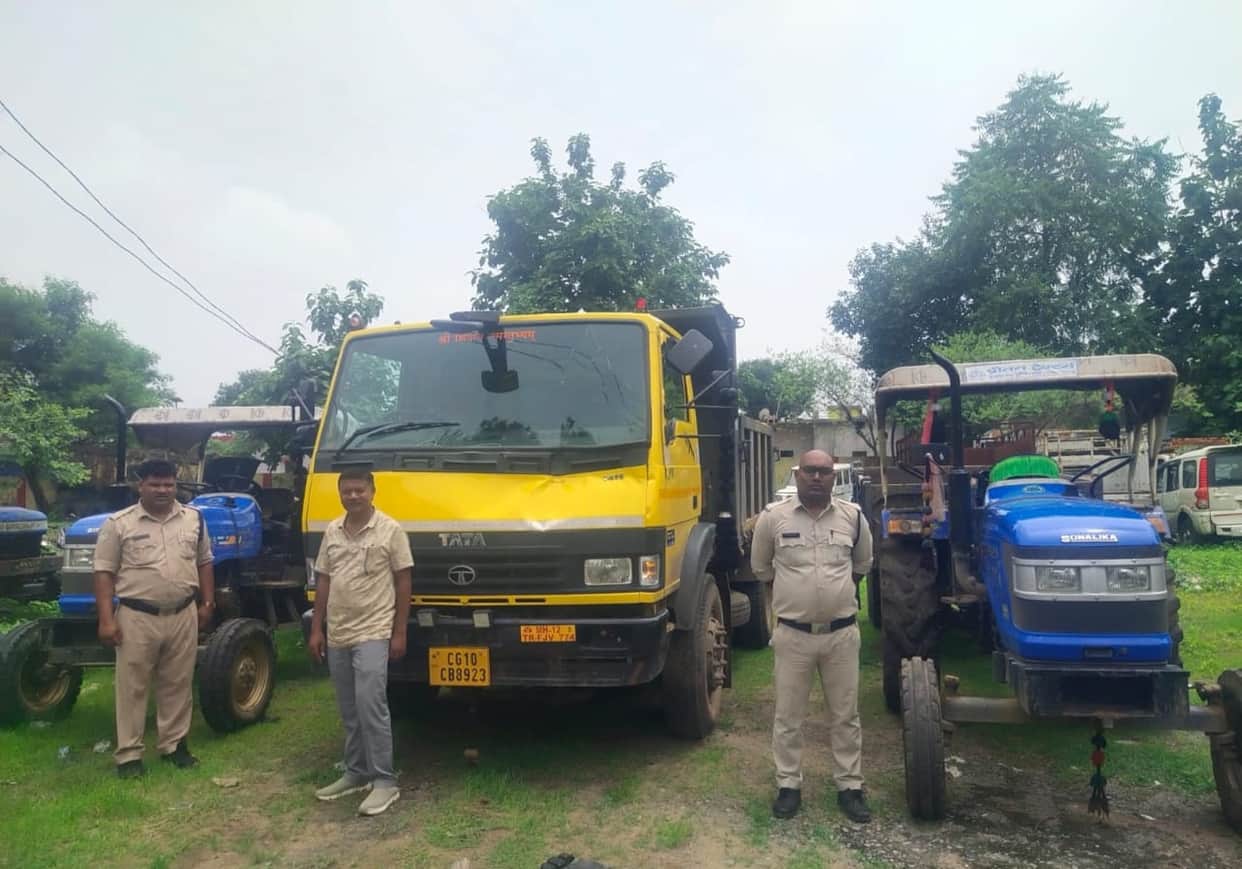 *Mineral Department's Swift Crackdown: 12 Vehicles Seized for Illegal Transport, Panic Among Mining Mafias