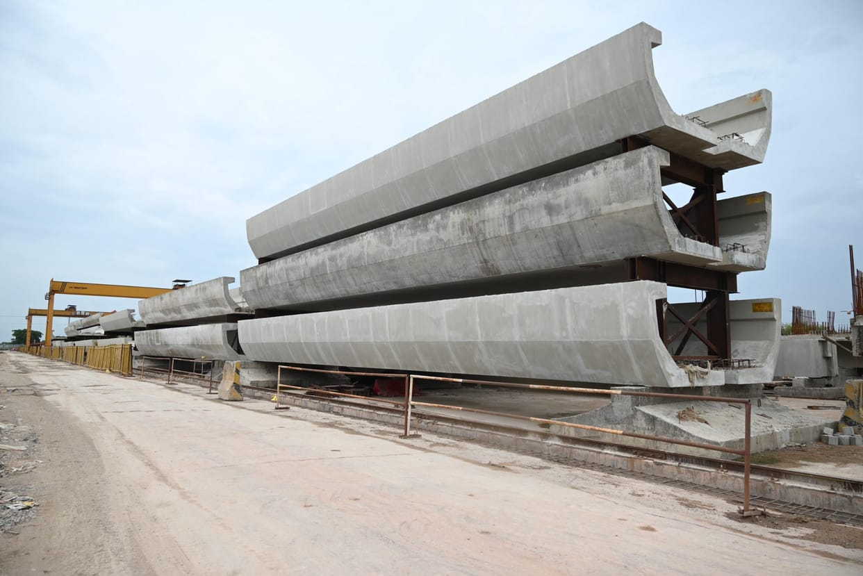 U-girder construction work completed; track work to be finished in December.