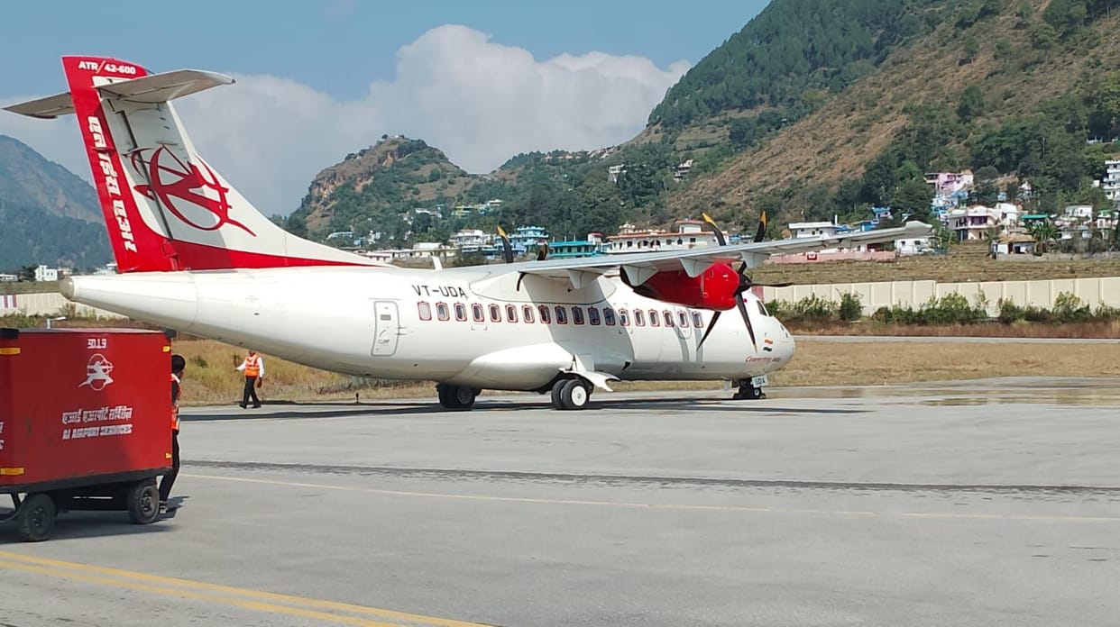 Gusts of wind blew the flight from Delhi to Nepal.