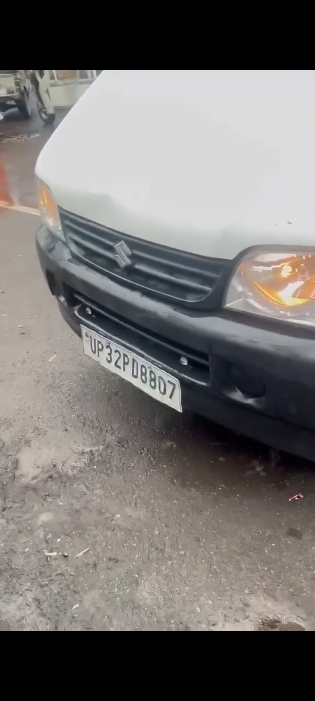 Kanwariyas pelted stones at a school van after a minor collision, scaring the girl students
