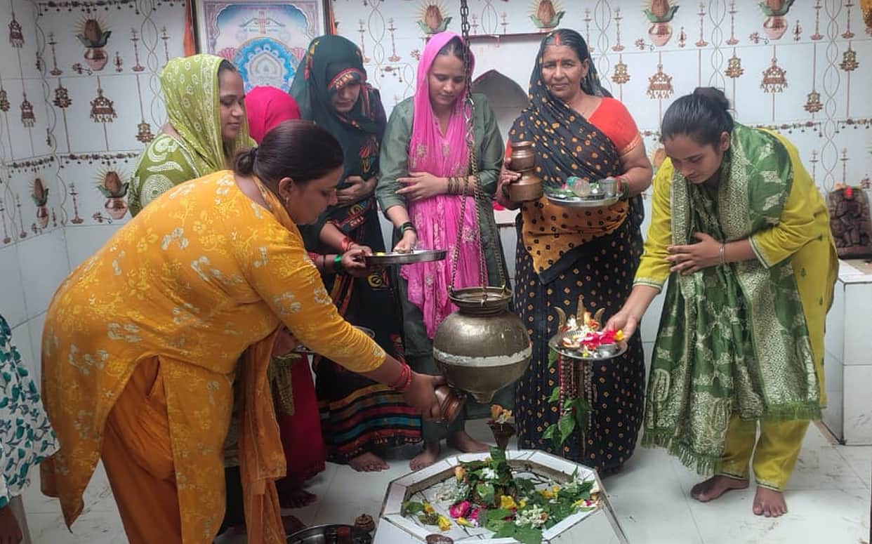 A tidal wave of faith surged in the Shiva temples.