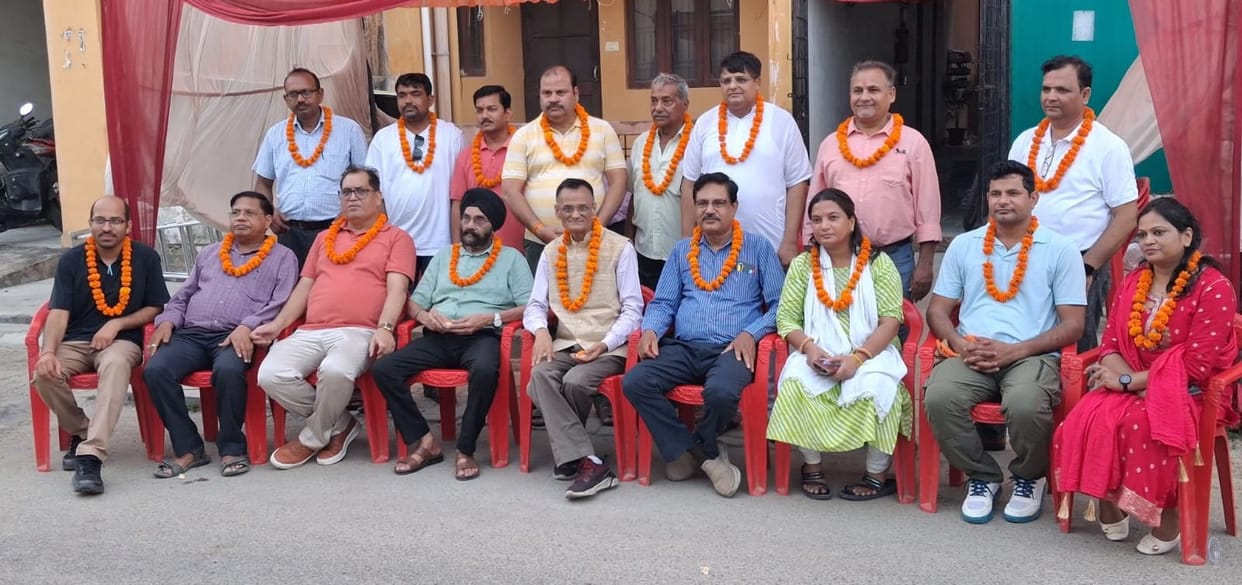 Divya Dixit appointed President, Krishna Kumar Vice-President.