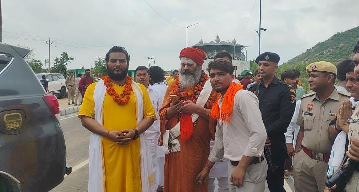 यात्रा में पहुंचे पंचवटी पंचोवन पीठाधीश्वर स्वामी ऋषिकुमार दास देवाचार्य महाराज
