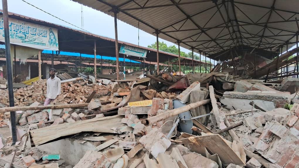 Govind Sahib, 35 shops were demolished at the fairground