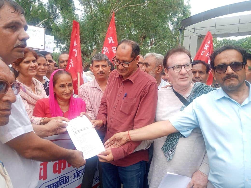 Employees staged a protest demanding regularization and equal pay.