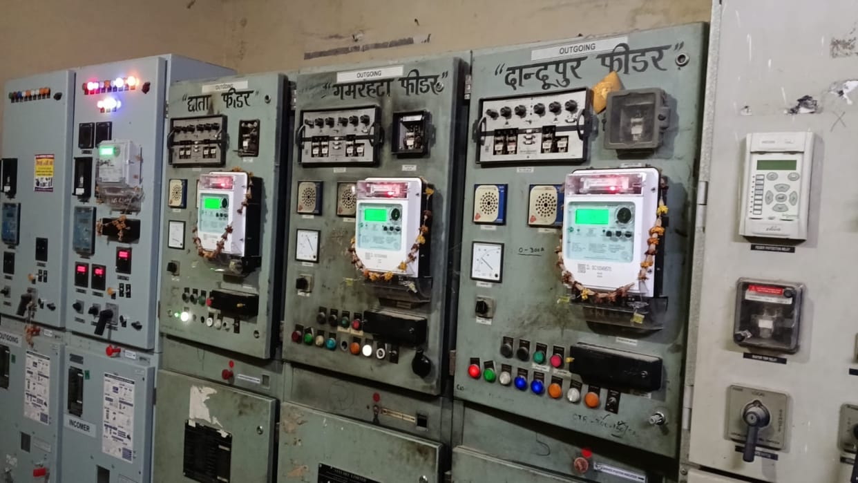 Fault in 33,000 volt line causes power outage in 70 villages