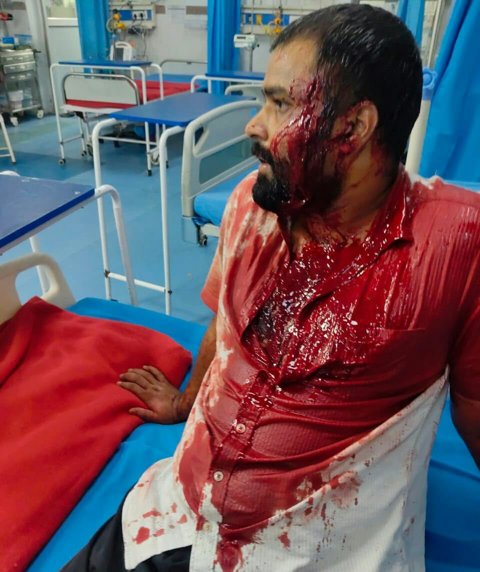 FIR registered against six graduated students who attacked an MBBS student.