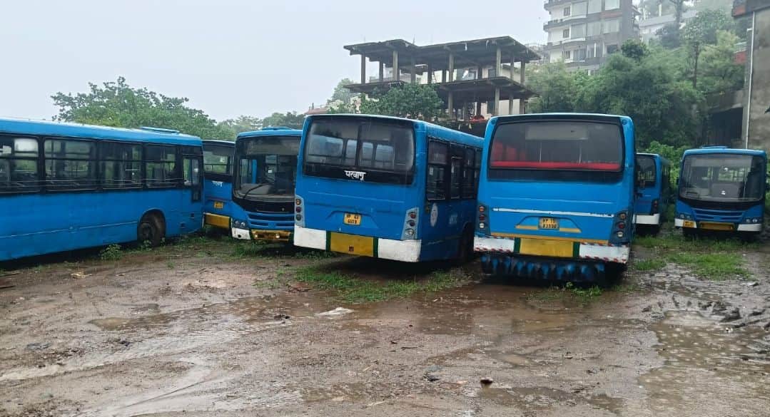 Disarray at HRTC Parwanoo Depot: 26 buses handling 56 routes.