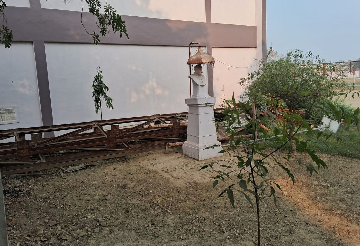  पंत स्पोर्ट्स स्टेडियम में योग व जिम सेंटर की प्रस्तावित भूमि। संवाद