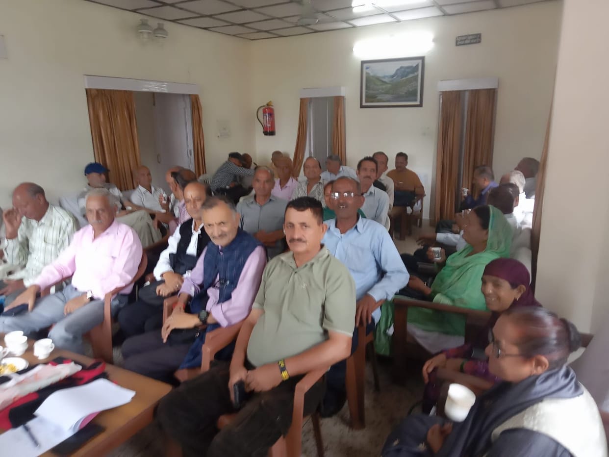 pensioners meeting in sarnha
