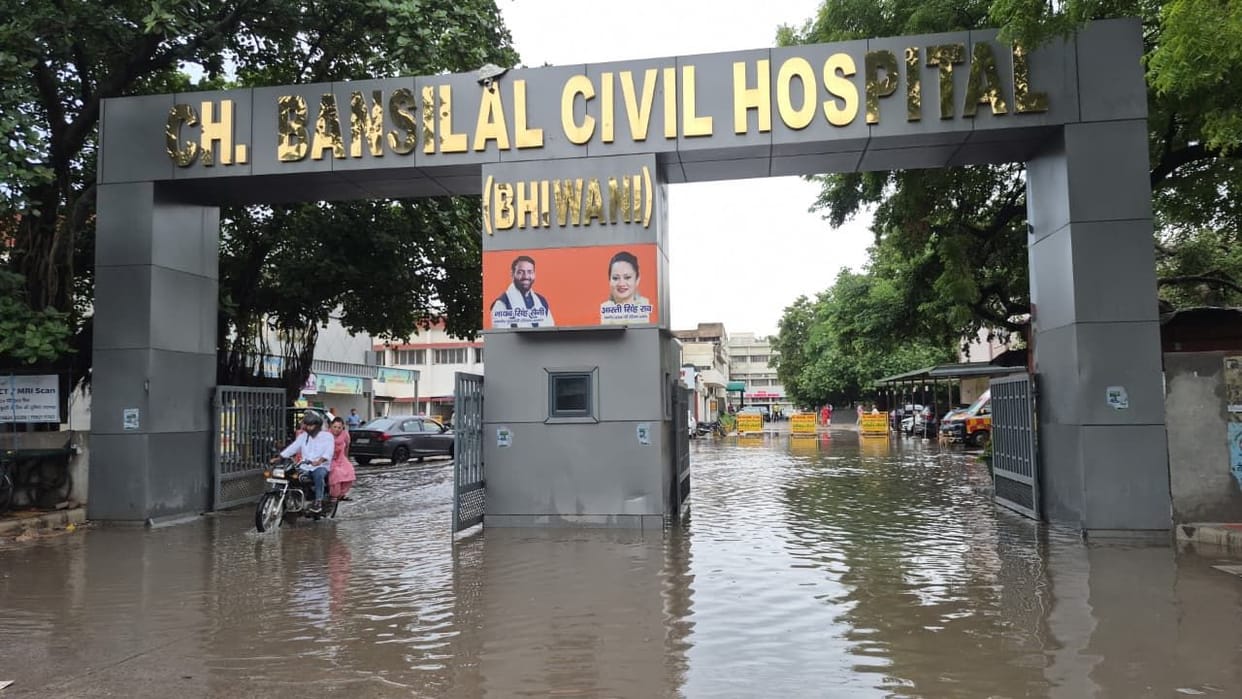 Drainage system exposed by the first rain of Sawan; city waterlogged after just 5mm of rainfall