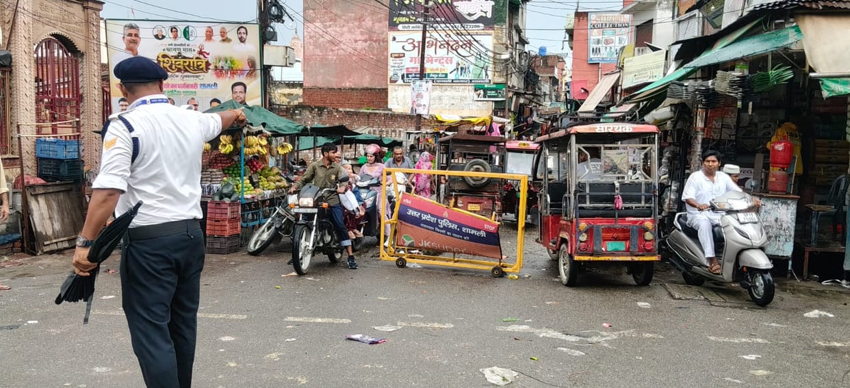Traffic arrangements altered due to Kanwar Yatra; diversion implemented for light vehicles as well.