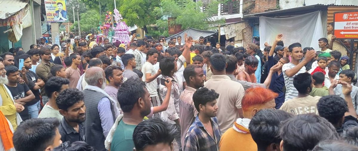 Raebareli News: या हुसैन की सदाओं के साथ किया मातम