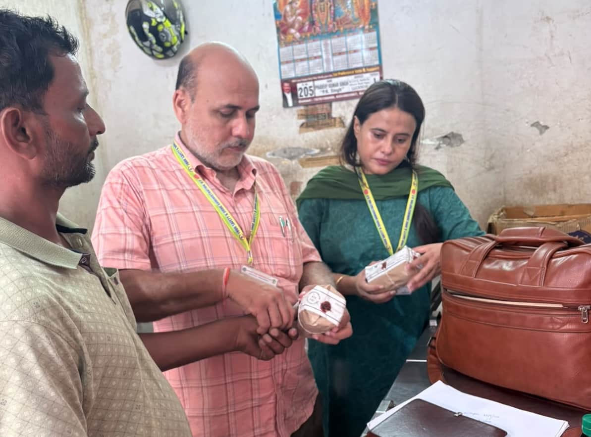 Foul smell emanating from paneer; two quintals destroyed over suspicion of adulteration