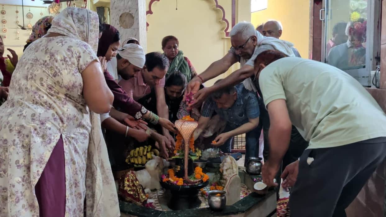 Crowds of devotees gathered at the Jayanti Devi temple in Shravan, the premises echoed with chants of Har Har Mahadev.