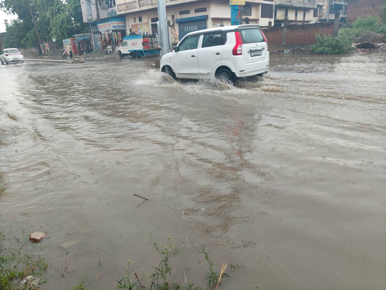 People faced difficulties due to waterlogging in several parts of the city.