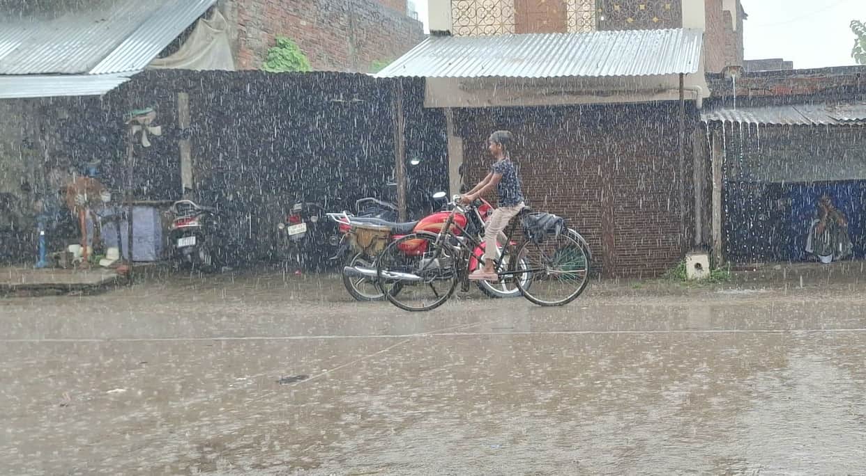 Weather changes due to heavy rain; relief from the heat