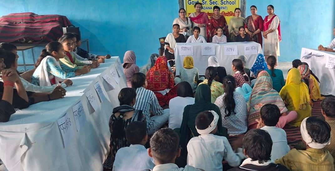 Students enacted a Gram Panchayat meeting.