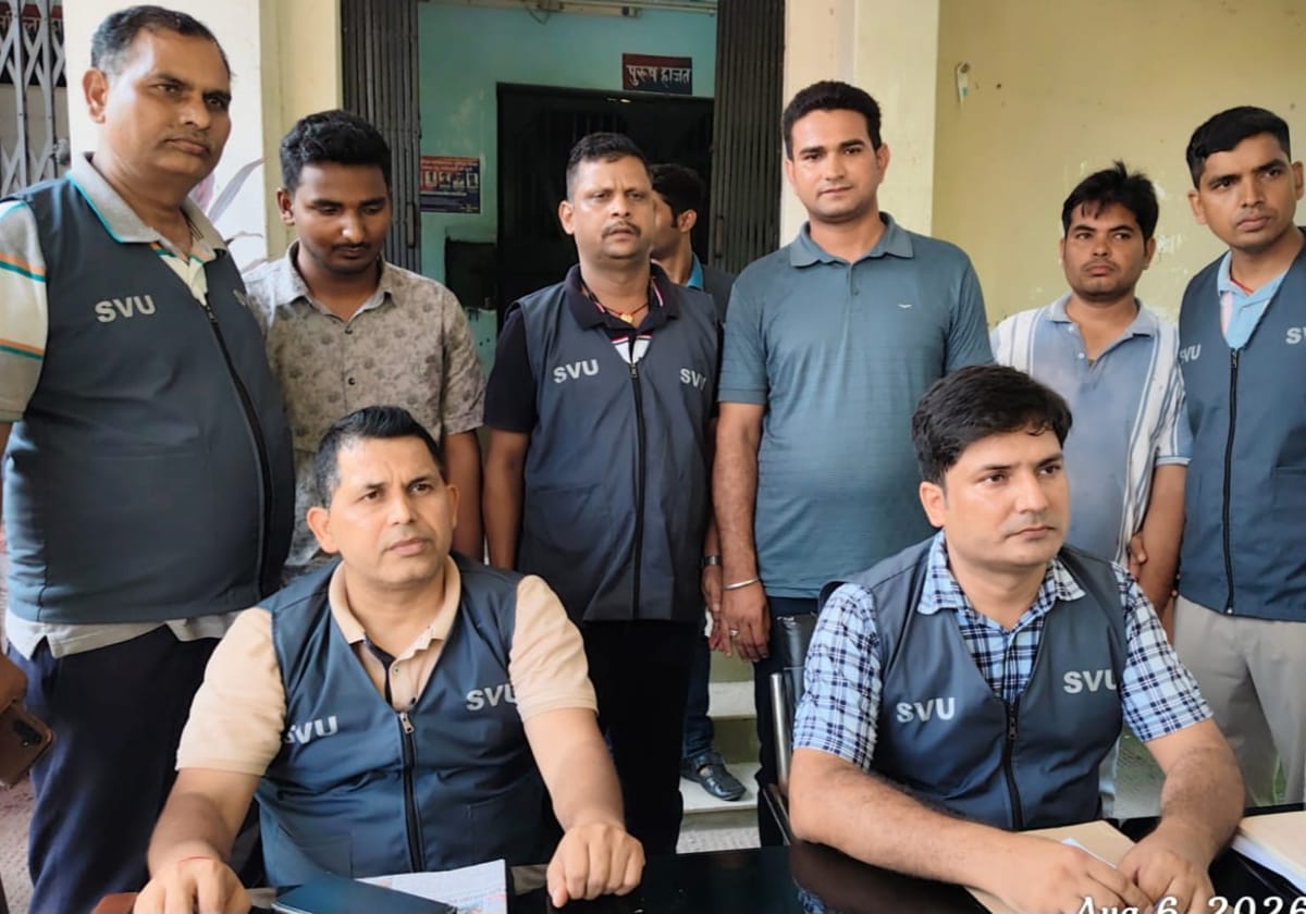 Bihar News: बिजली कनेक्शन के नाम पर रिश्वत का खेल, विजिलेंस की रेड में JE समेत तीन रंगे हाथ गिरफ्तार