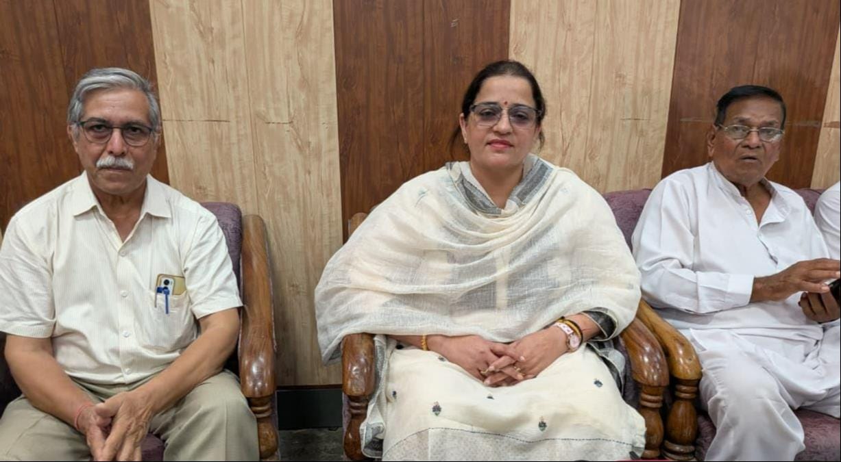 congress jildhyaksh told congress is big family