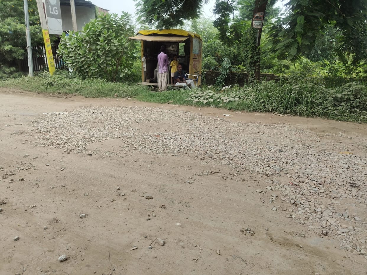 Widening of Kopaganj-Kasara road yet to begin even four months after approval of 9.49 crore.