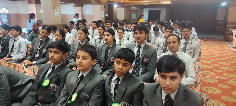 Students in Solan were made aware of the adverse effects of substance abuse and cyber threats.