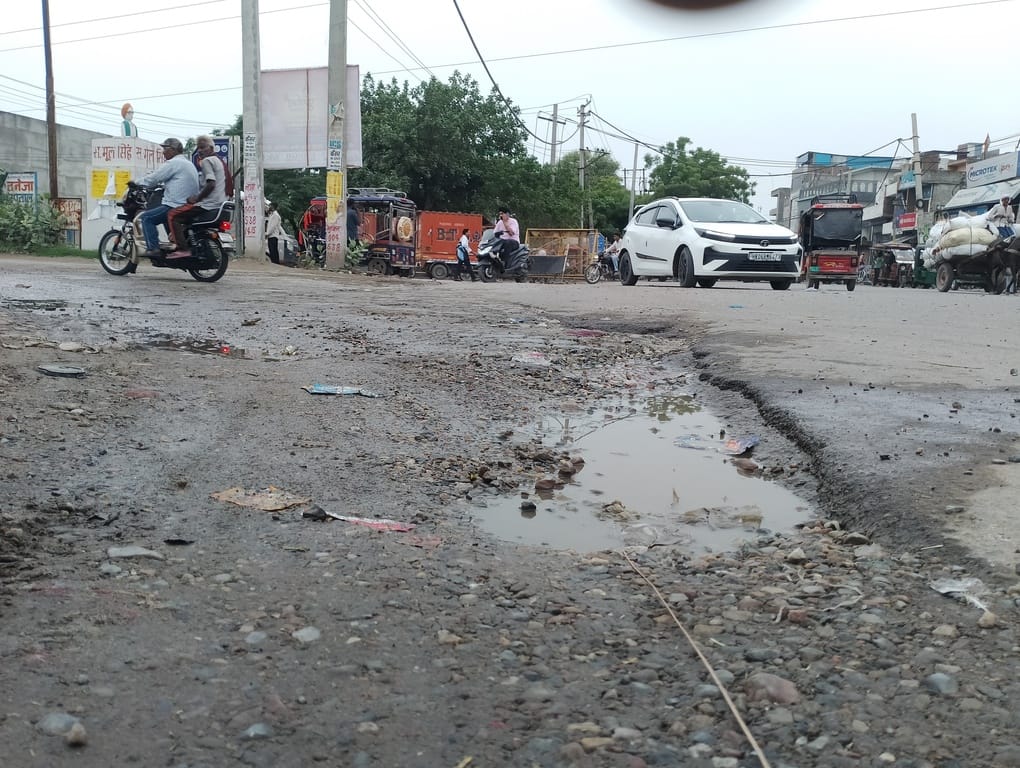 Motorcyclists weaving through barricades at the cut-points on Sanauli Road are causing accidents.