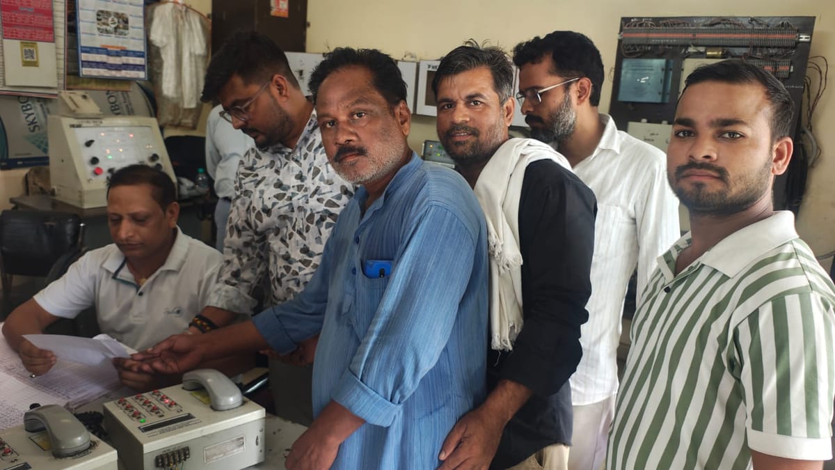Ballia News: भूमिगत केबल बदलने में देरी, ग्रामीणों की चेतावनी