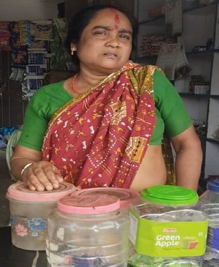 Udham Singh Nagar News: आरती ने रिटेल शॉप से लिखी आत्मनिर्भरता की नई कहानी