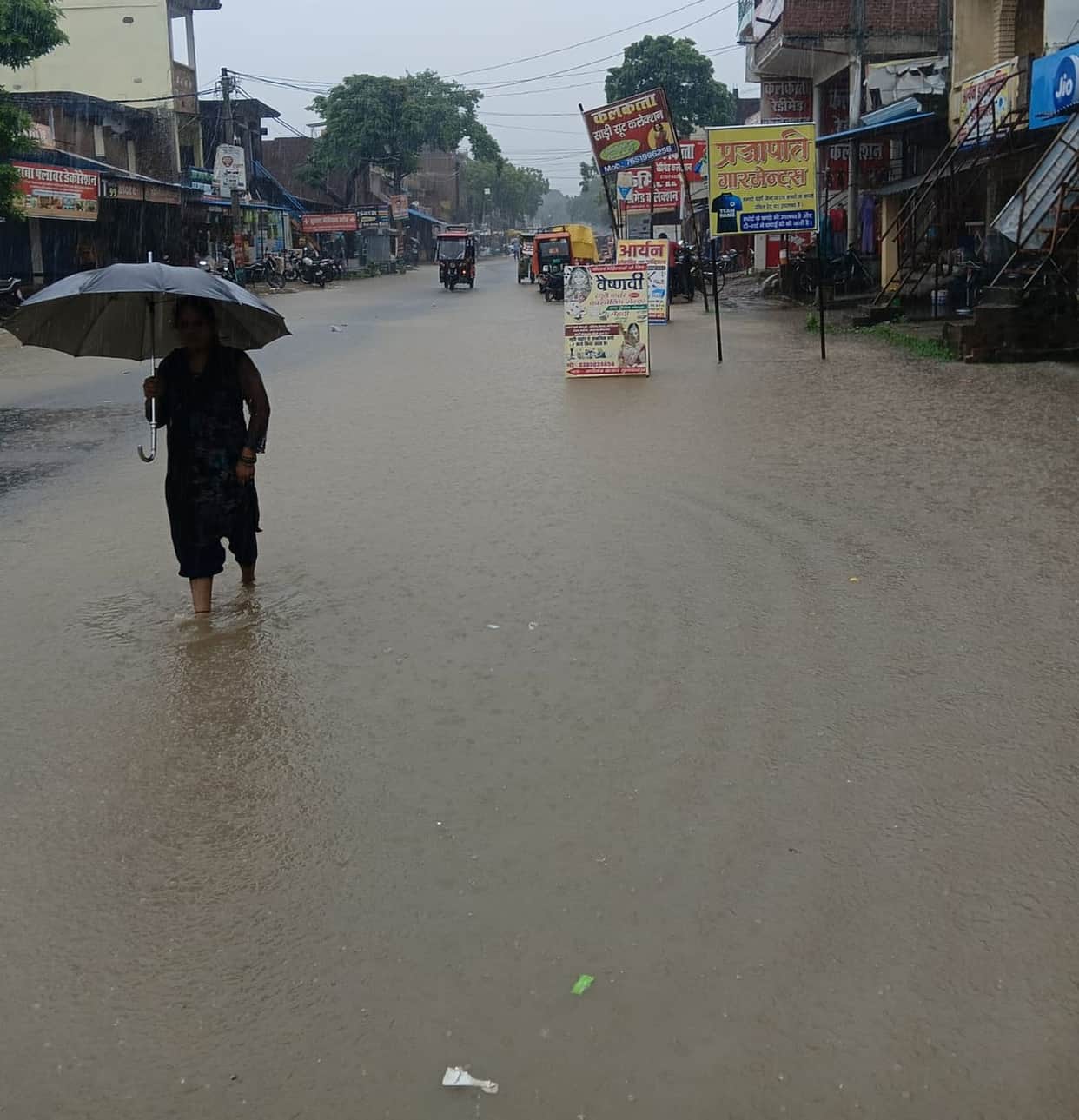 12 hours of rain turn roads into ponds