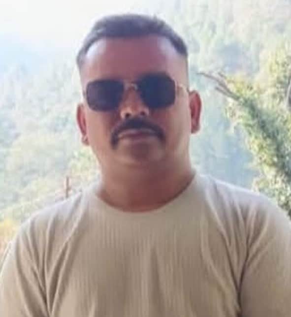 Car speeds like the Grim Reaper at midnight; two friends killed