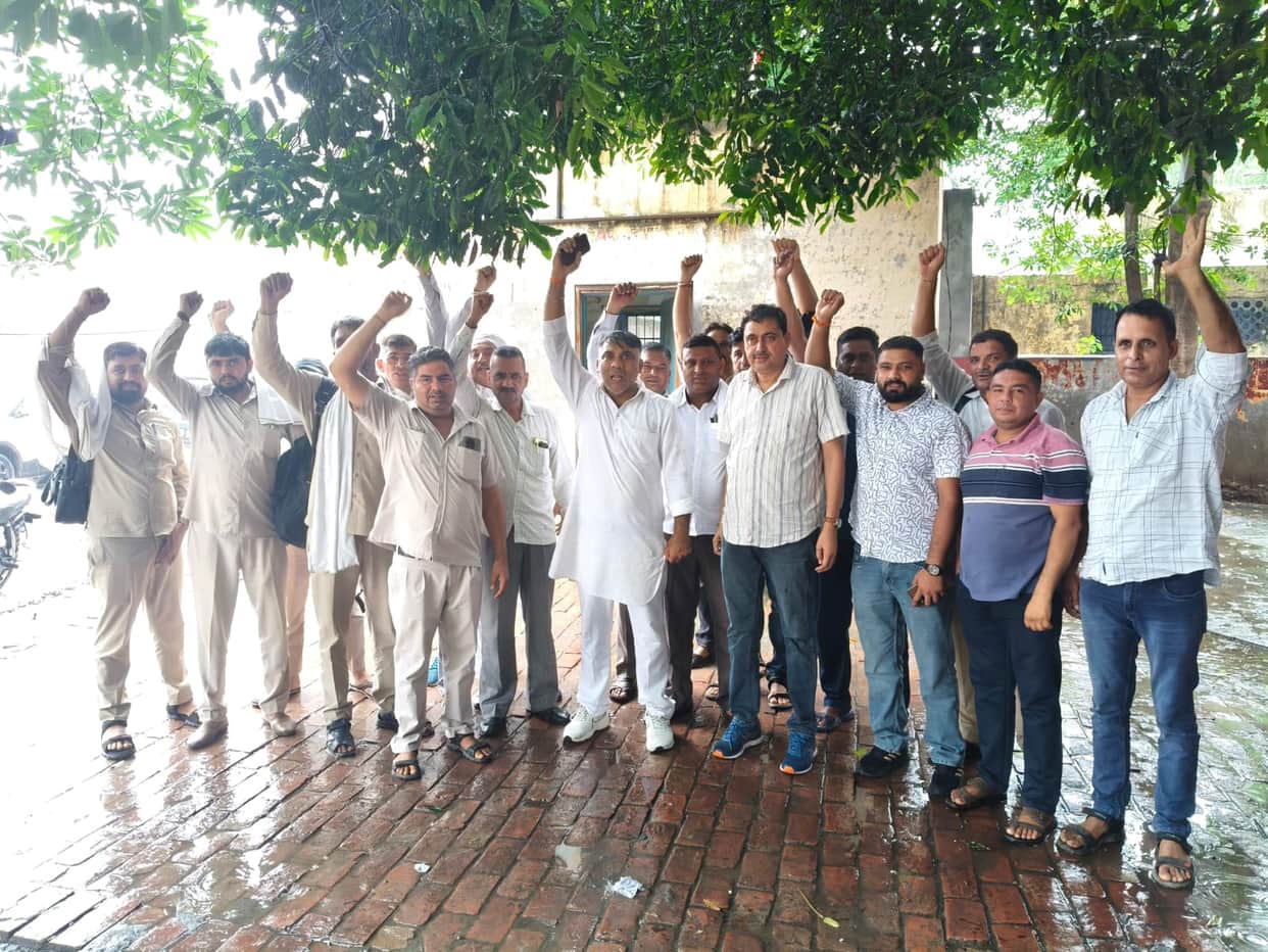Roadways employees warn of agitation.