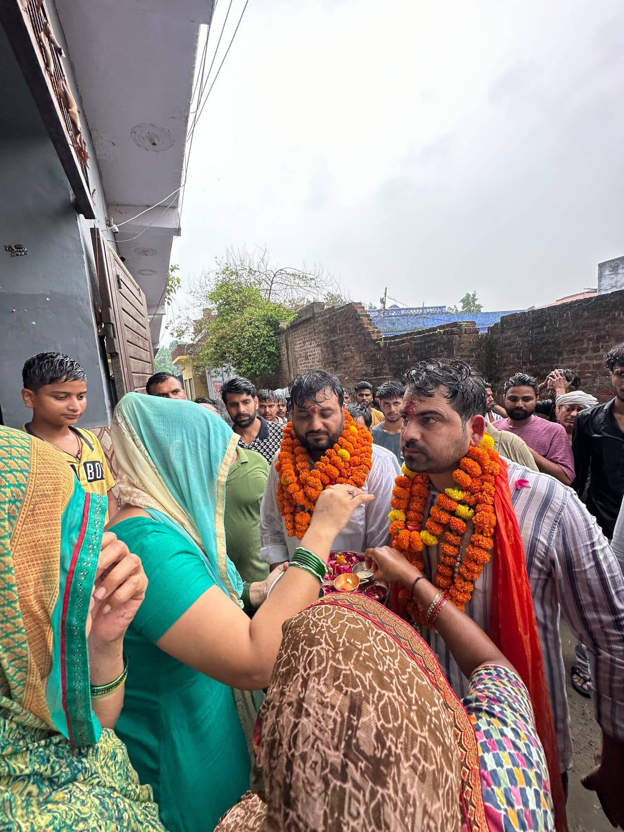 BJP leaders who attacked MP Pappu Yadav welcomed with a roadshow.
