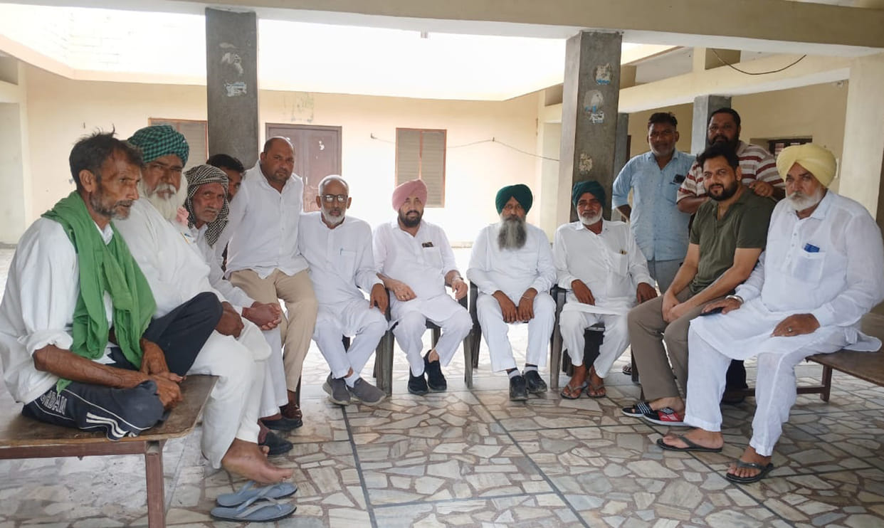Public outreach campaign intensified for Abhay Chautala's public meeting in Siwan.Public outreach campaign intensified for Abhay Chautala's public meeting in Siwan.